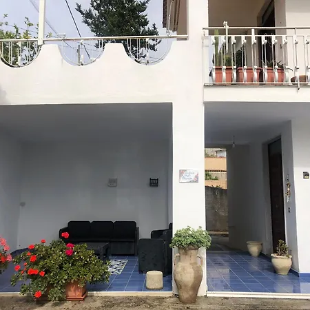 Giardino Degli Oleandri * Palinuro